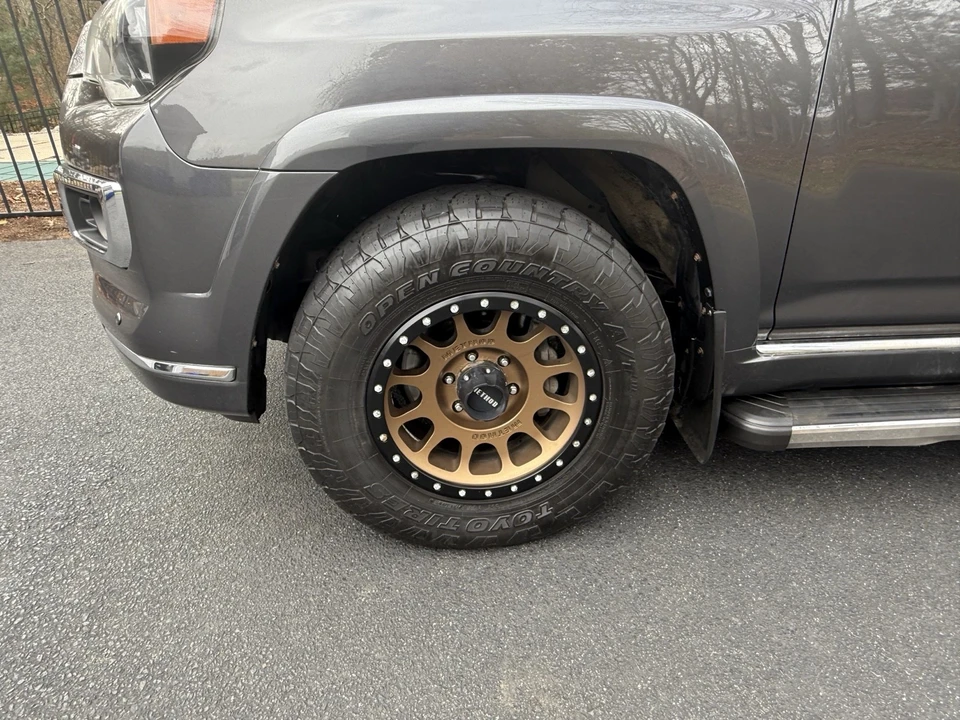 2017 Toyota 4Runner 5th Gen - Image 11 of 21