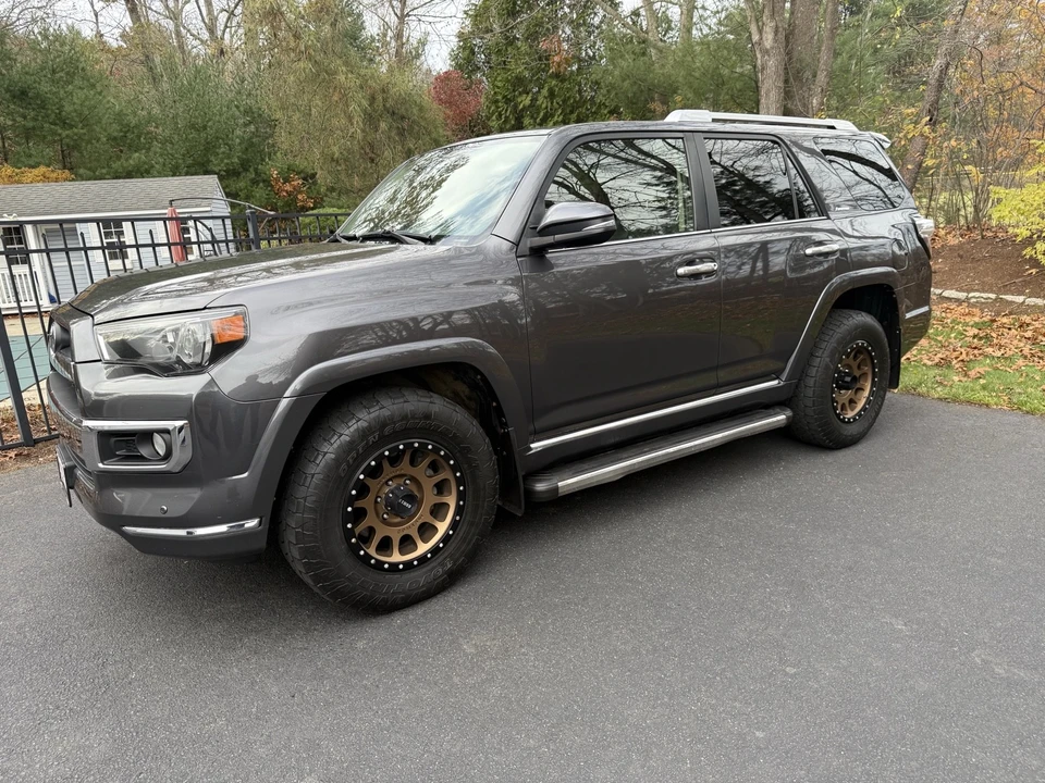 2017 Toyota 4Runner 5th Gen - Image 5 of 21