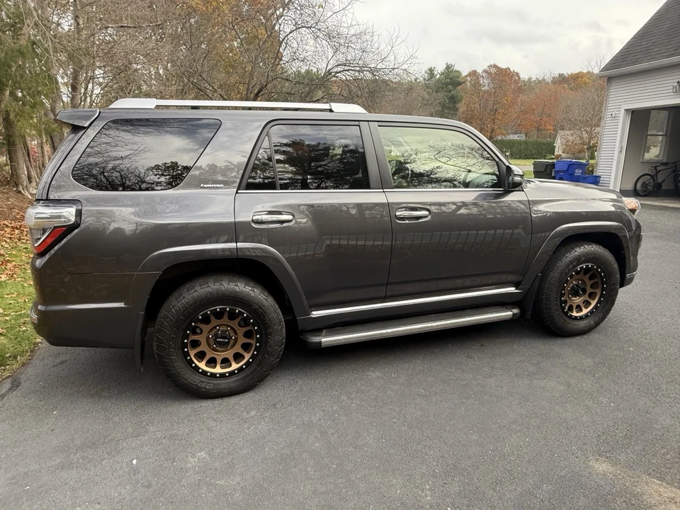 2017 Toyota 4Runner 5th Gen - Image 6 of 21
