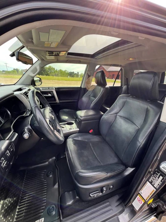 2017 Toyota 4Runner 5th Gen - Image 13 of 23