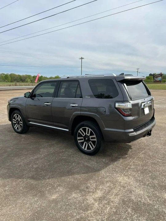 2017 Toyota 4Runner 5th Gen - Image 5 of 23
