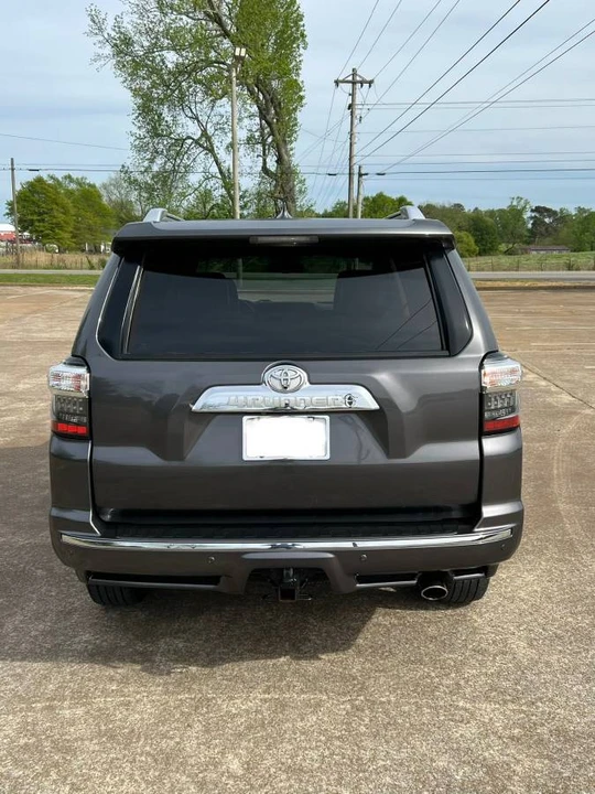 2017 Toyota 4Runner 5th Gen - Image 6 of 23