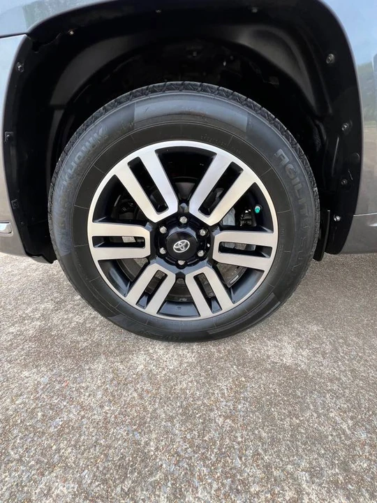 2017 Toyota 4Runner 5th Gen - Image 20 of 23