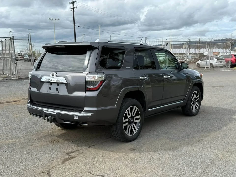 2017 Toyota 4Runner 5th Gen - Image 15 of 17