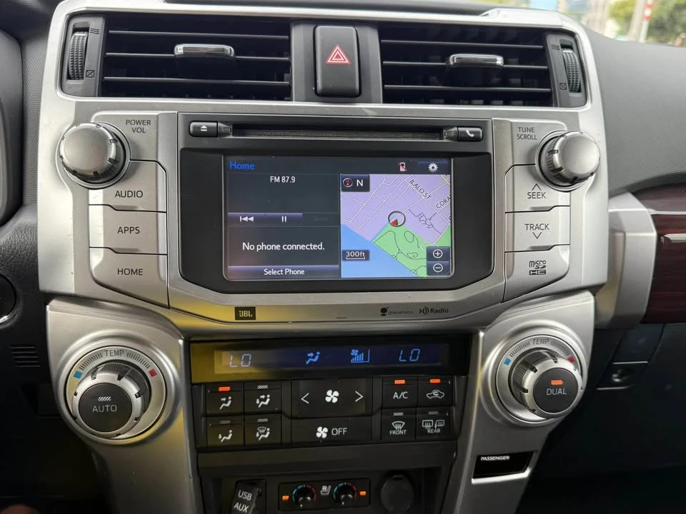 2017 Toyota 4Runner 5th Gen - Image 5 of 17