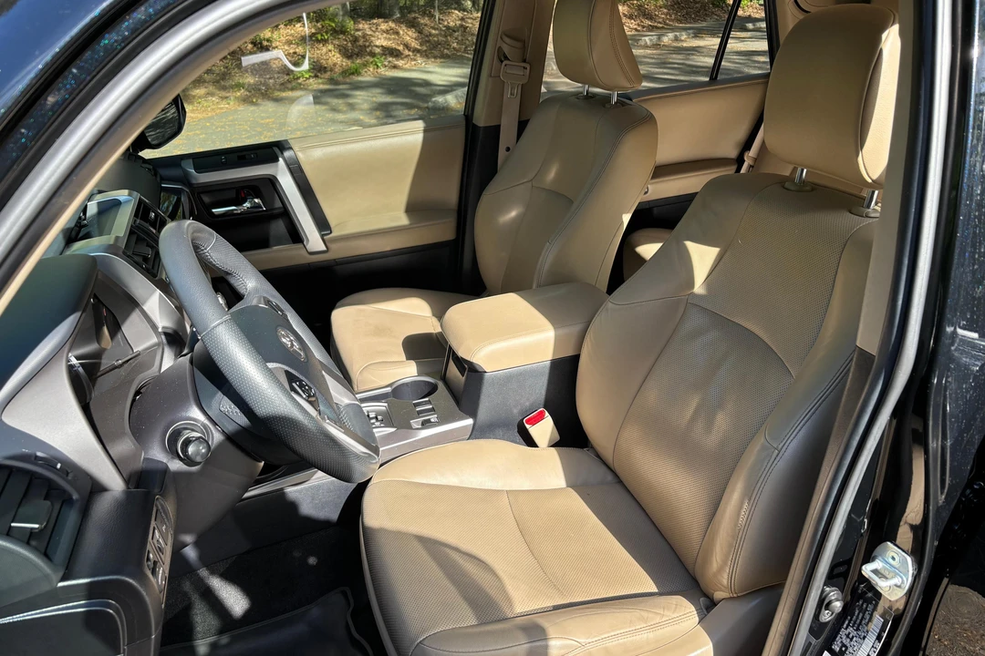 2017 Toyota 4Runner 5th Gen - Image 29 of 31