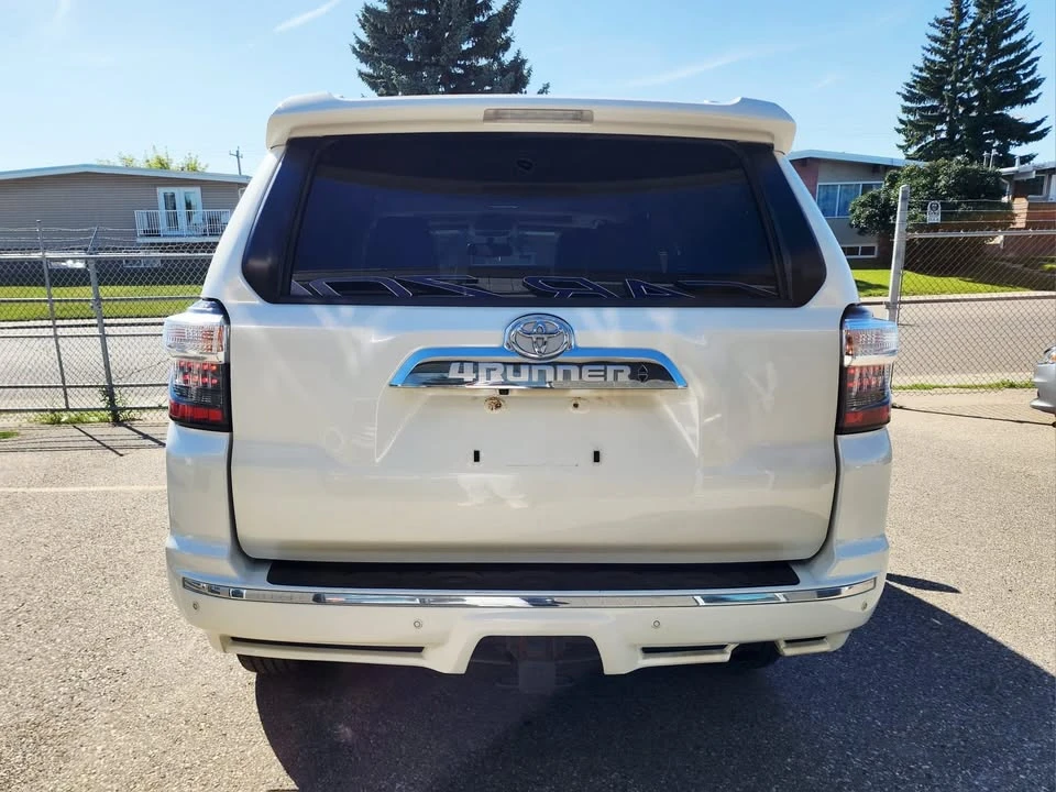 2017 Toyota 4Runner 5th Gen - Image 6 of 12