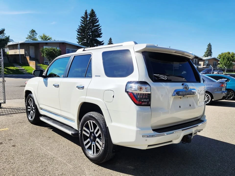 2017 Toyota 4Runner 5th Gen - Image 5 of 12