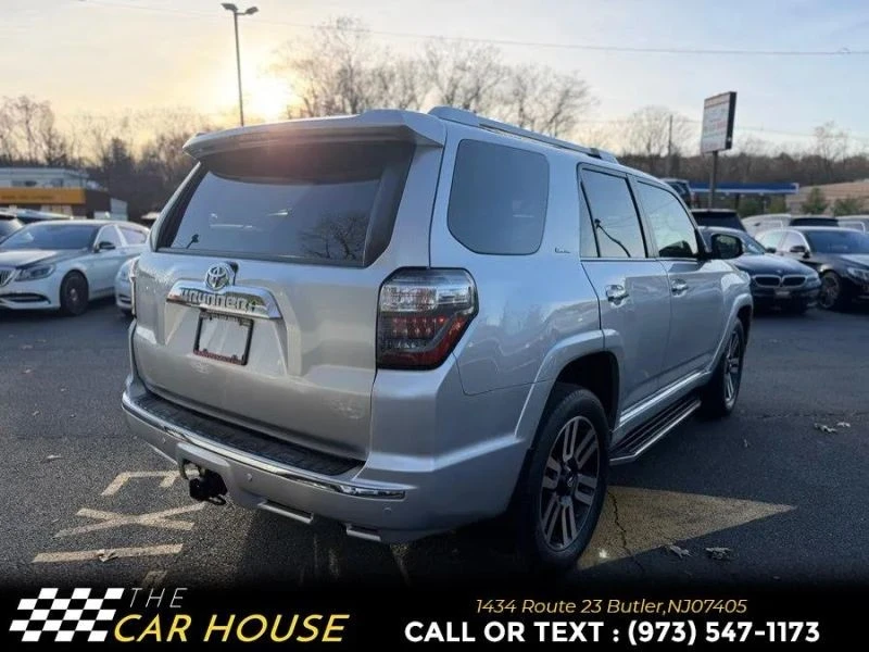 2017 Toyota 4Runner 5th Gen - Image 11 of 12