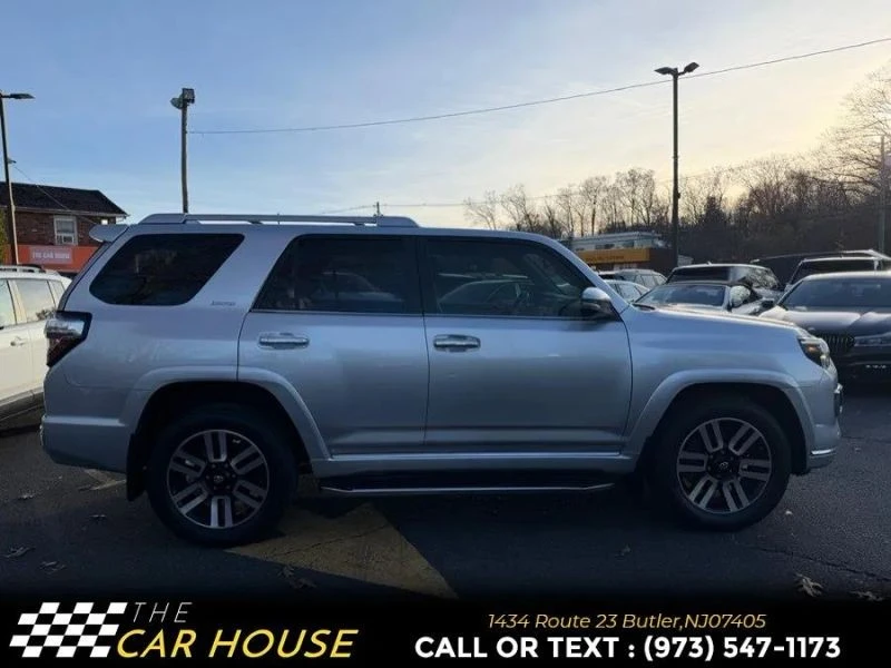 2017 Toyota 4Runner 5th Gen - Image 7 of 12