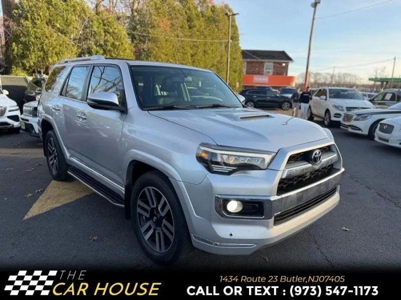 2017 Toyota 4Runner 5th Gen - Image 5 of 12