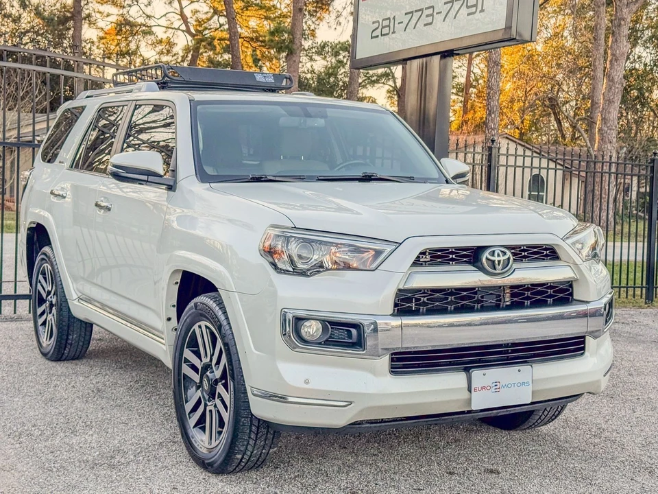 2017 Toyota 4Runner 5th Gen - Image 6 of 12