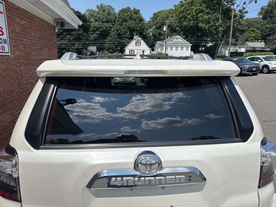 2017 Toyota 4Runner 5th Gen - Image 6 of 20