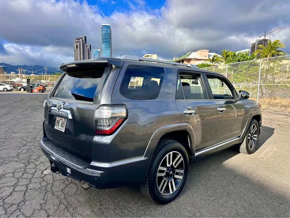 2017 Toyota 4Runner 5th Gen - Image 4 of 13