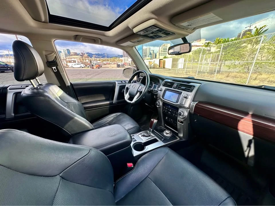 2017 Toyota 4Runner 5th Gen - Image 7 of 13