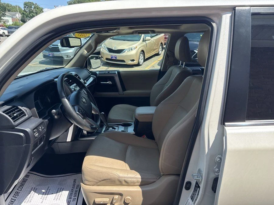 2017 Toyota 4Runner 5th Gen - Image 16 of 20