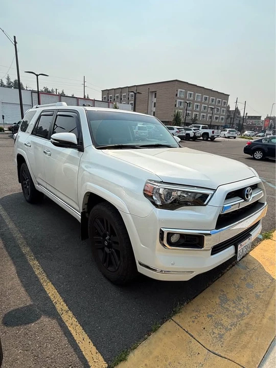 2017 Toyota 4Runner 5th Gen - Image 2 of 14