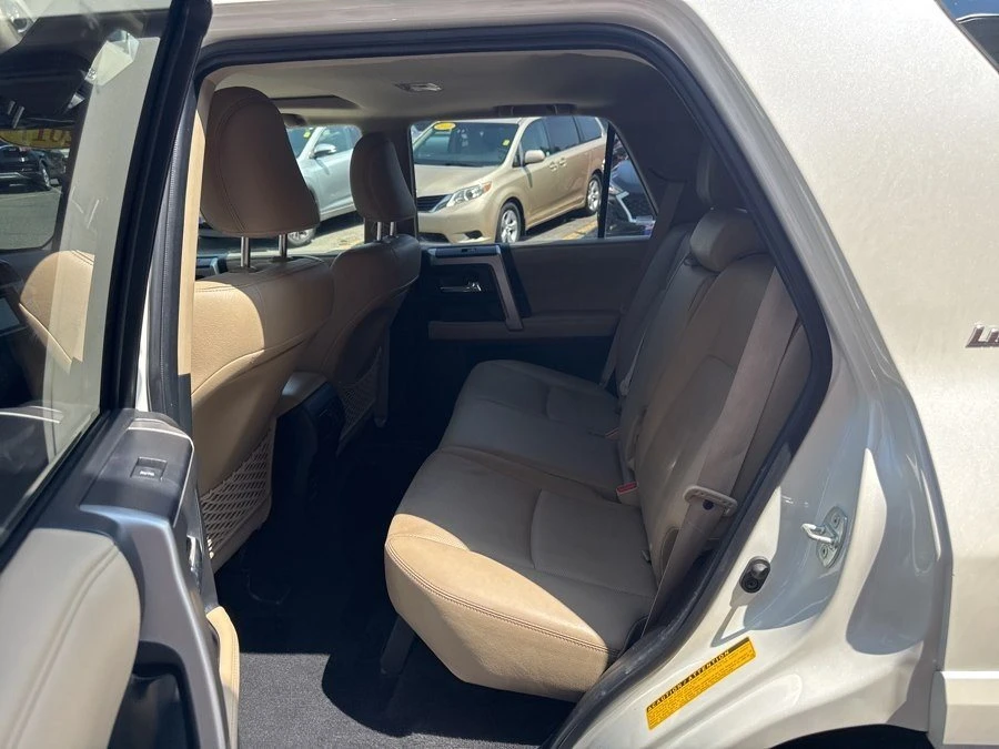 2017 Toyota 4Runner 5th Gen - Image 19 of 20