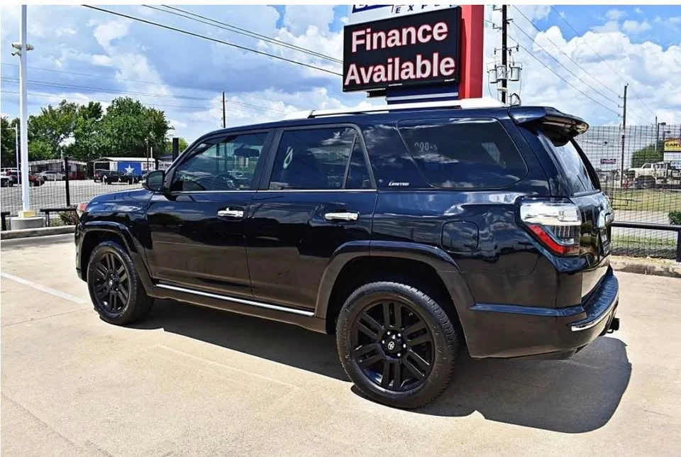 2017 Toyota 4Runner 5th Gen - Image 5 of 18