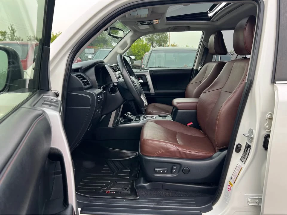 2017 Toyota 4Runner 5th Gen - Image 10 of 20
