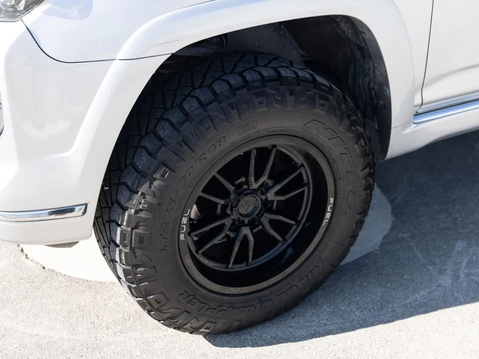 2017 Toyota 4Runner 5th Gen - Image 10 of 20