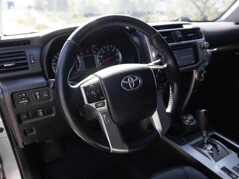 2017 Toyota 4Runner 5th Gen - Image 17 of 20