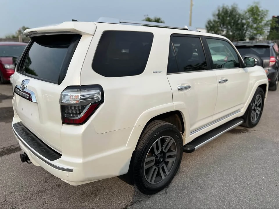 2017 Toyota 4Runner 5th Gen - Image 5 of 20