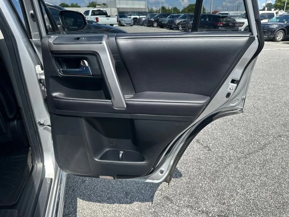 2017 Toyota 4Runner 5th Gen - Image 16 of 20