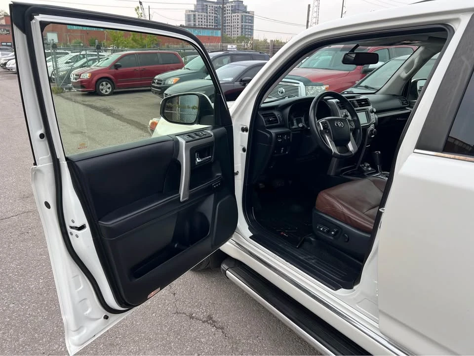 2017 Toyota 4Runner 5th Gen - Image 9 of 20