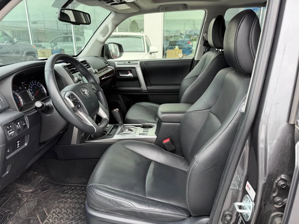 2017 Toyota 4Runner 5th Gen - Image 14 of 16