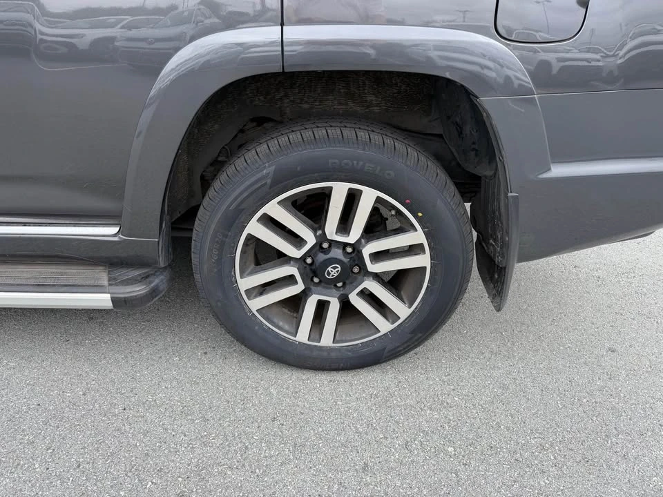 2017 Toyota 4Runner 5th Gen - Image 7 of 16