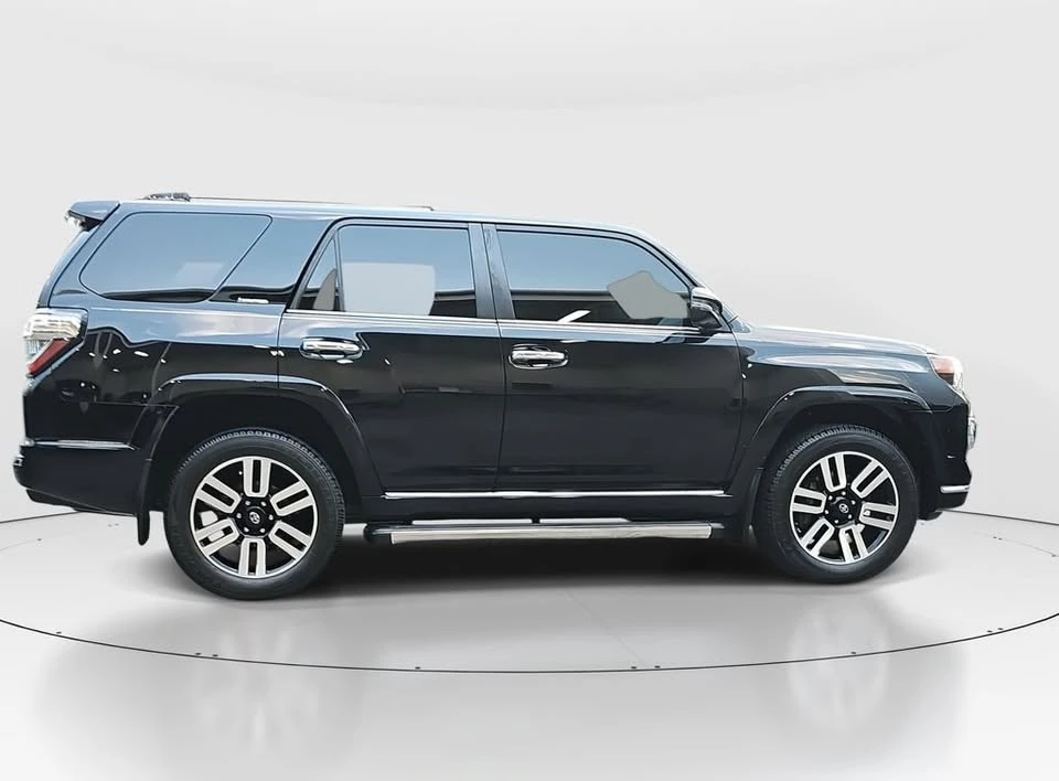 2017 Toyota 4Runner 5th Gen - Image 4 of 20