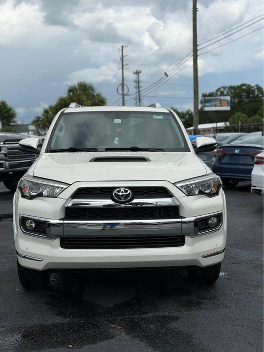 2017 Toyota 4Runner 5th Gen - Image 6 of 7