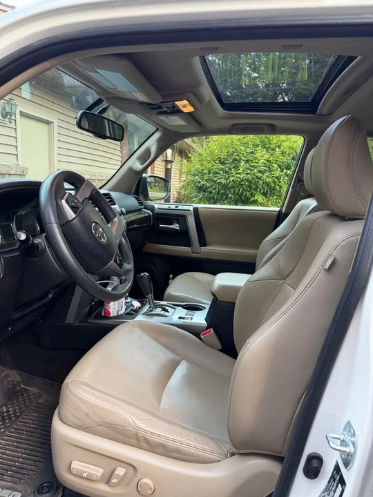 2017 Toyota 4Runner 5th Gen - Image 5 of 8