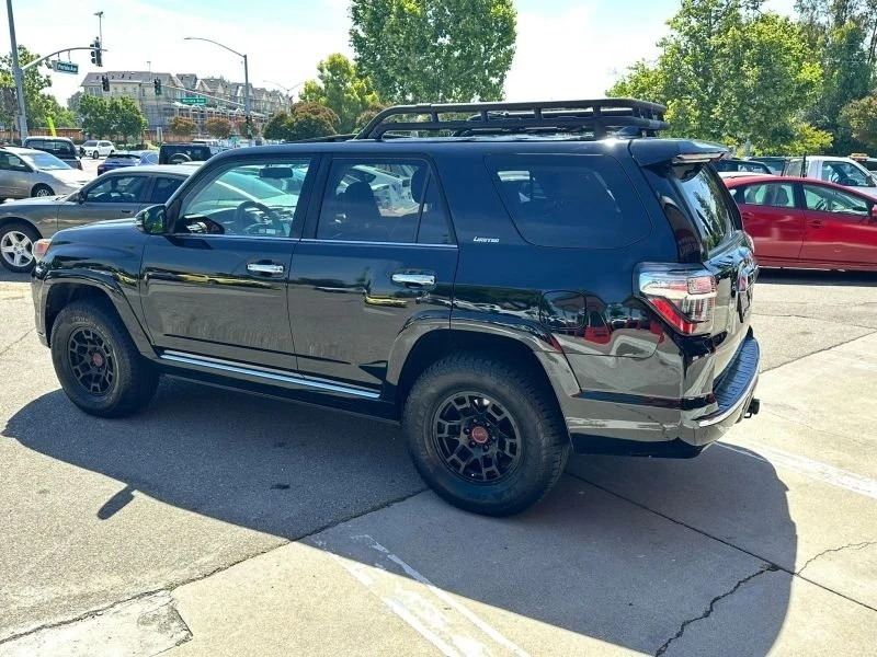 2017 Toyota 4Runner 5th Gen - Image 6 of 20
