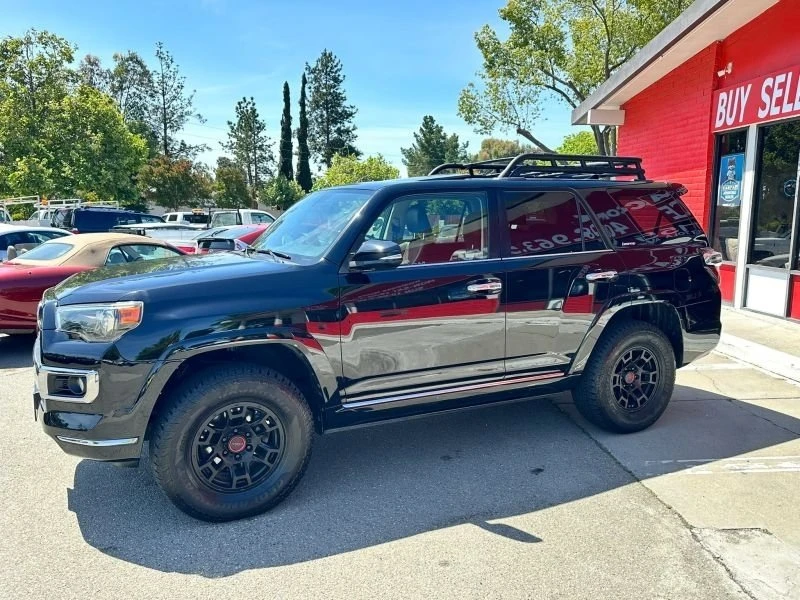 2017 Toyota 4Runner 5th Gen - Image 4 of 20
