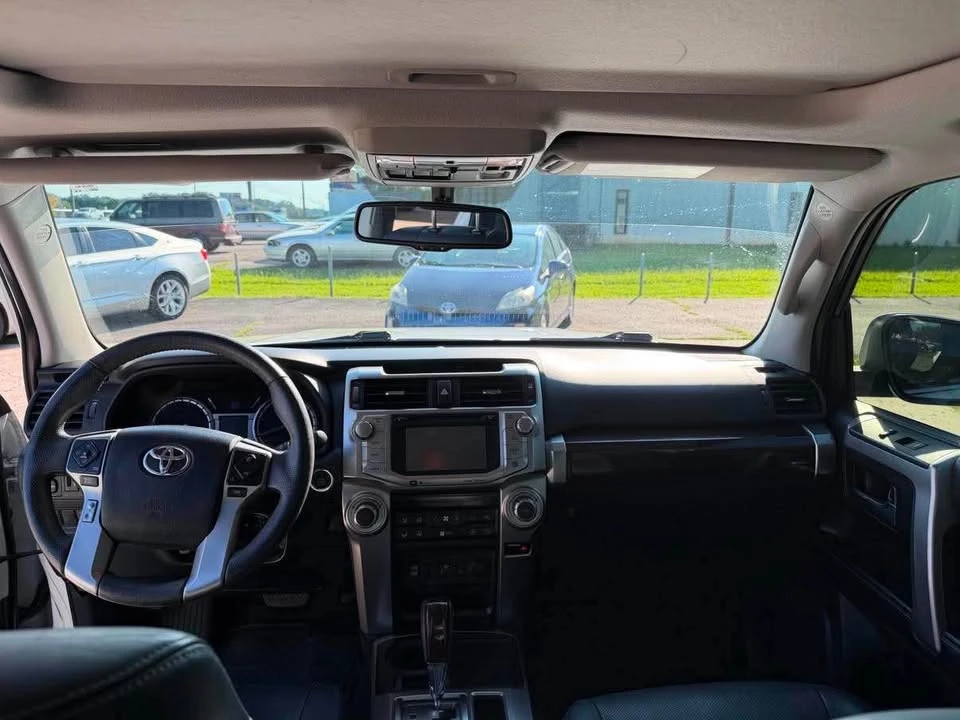 2017 Toyota 4Runner 5th Gen - Image 11 of 18