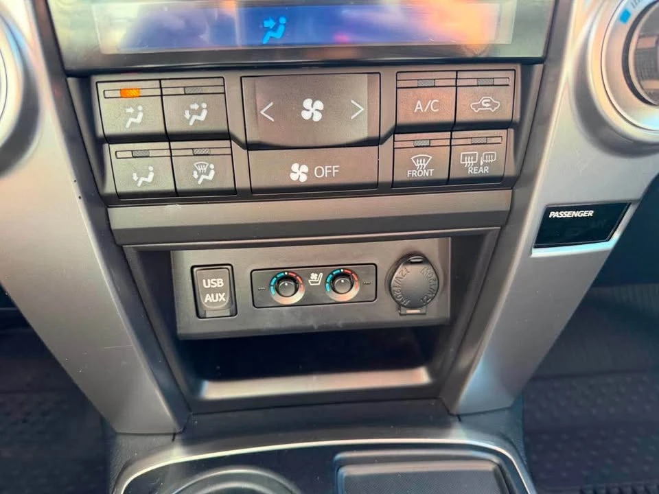 2017 Toyota 4Runner 5th Gen - Image 17 of 18