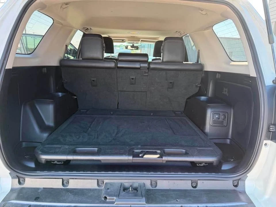2017 Toyota 4Runner 5th Gen - Image 10 of 18
