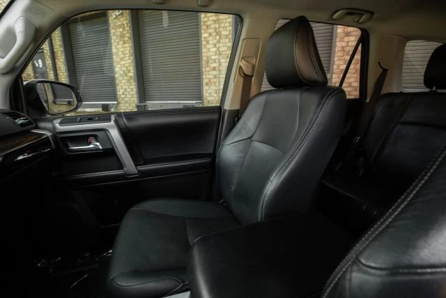 2017 Toyota 4Runner 5th Gen - Image 19 of 21