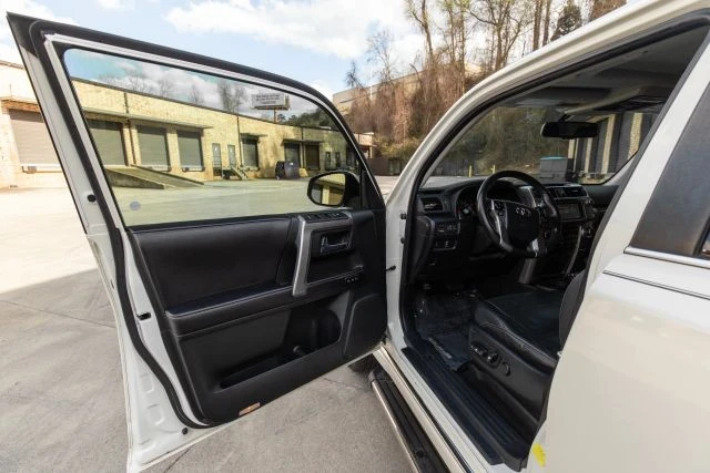 2017 Toyota 4Runner 5th Gen - Image 16 of 21
