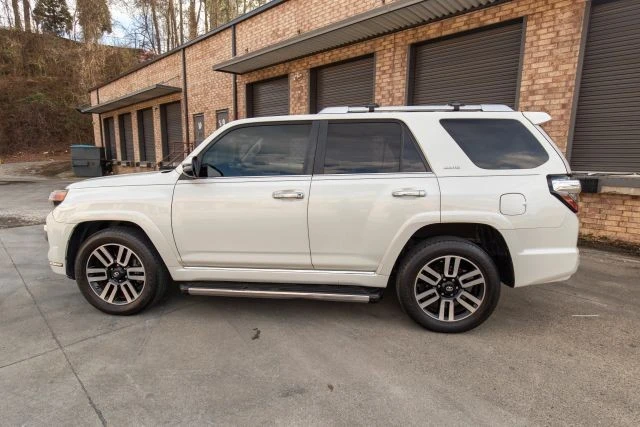 2017 Toyota 4Runner 5th Gen - Image 6 of 21