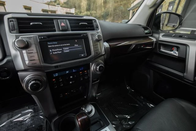 2017 Toyota 4Runner 5th Gen - Image 20 of 21