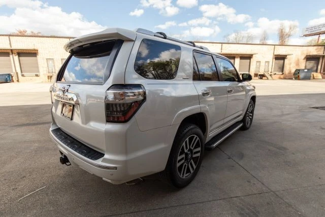 2017 Toyota 4Runner 5th Gen - Image 9 of 21