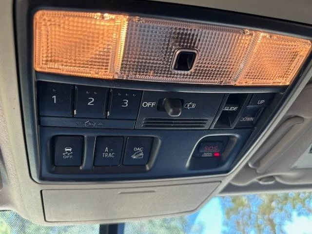 2017 Toyota 4Runner 5th Gen - Image 12 of 14