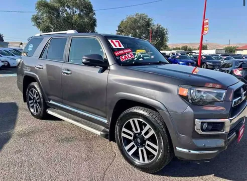 2017 Toyota 4Runner Limited Sport Utility 4D