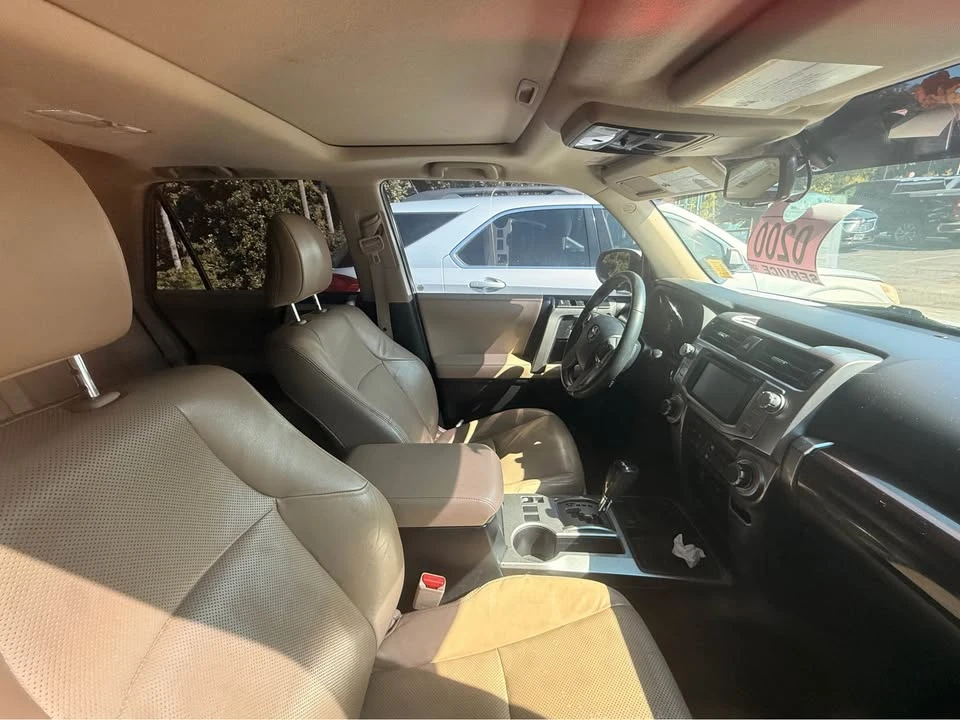 2017 Toyota 4Runner 5th Gen - Image 6 of 7