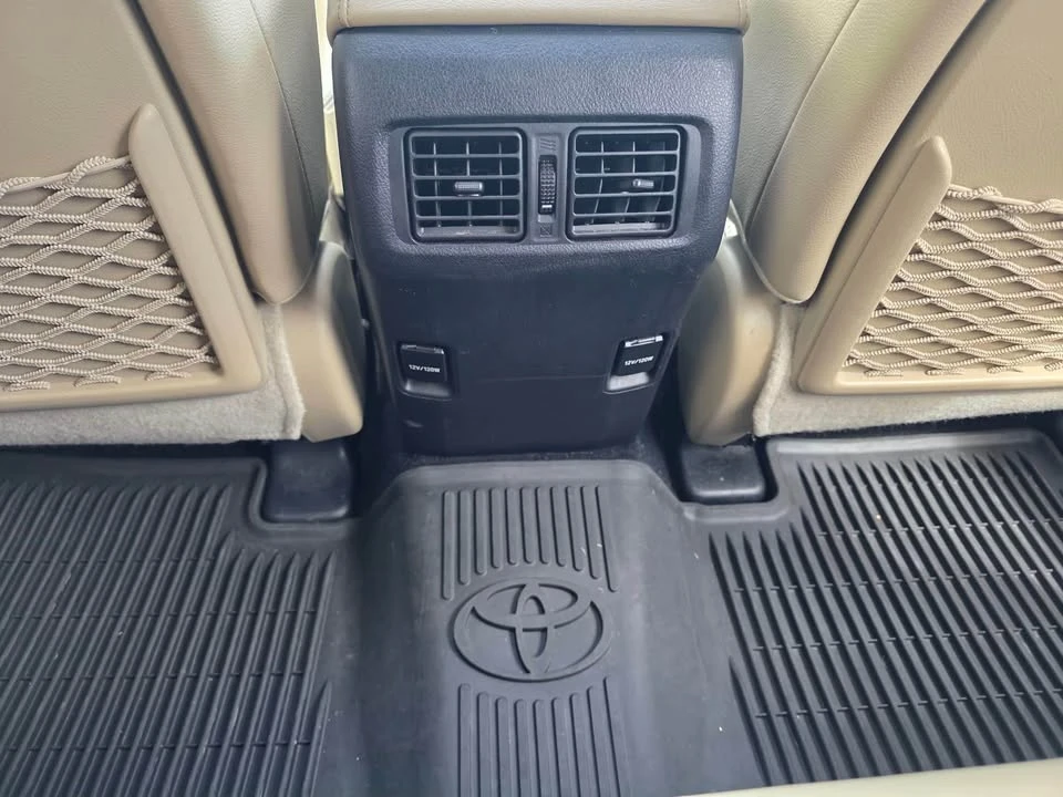 2017 Toyota 4Runner 5th Gen - Image 17 of 19