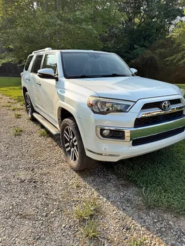 2017 Toyota 4Runner Limited Sport Utility 4D