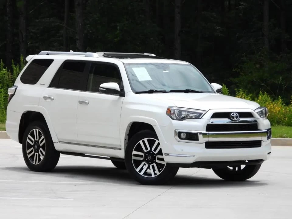2017 Toyota 4Runner 5th Gen - Image 5 of 20